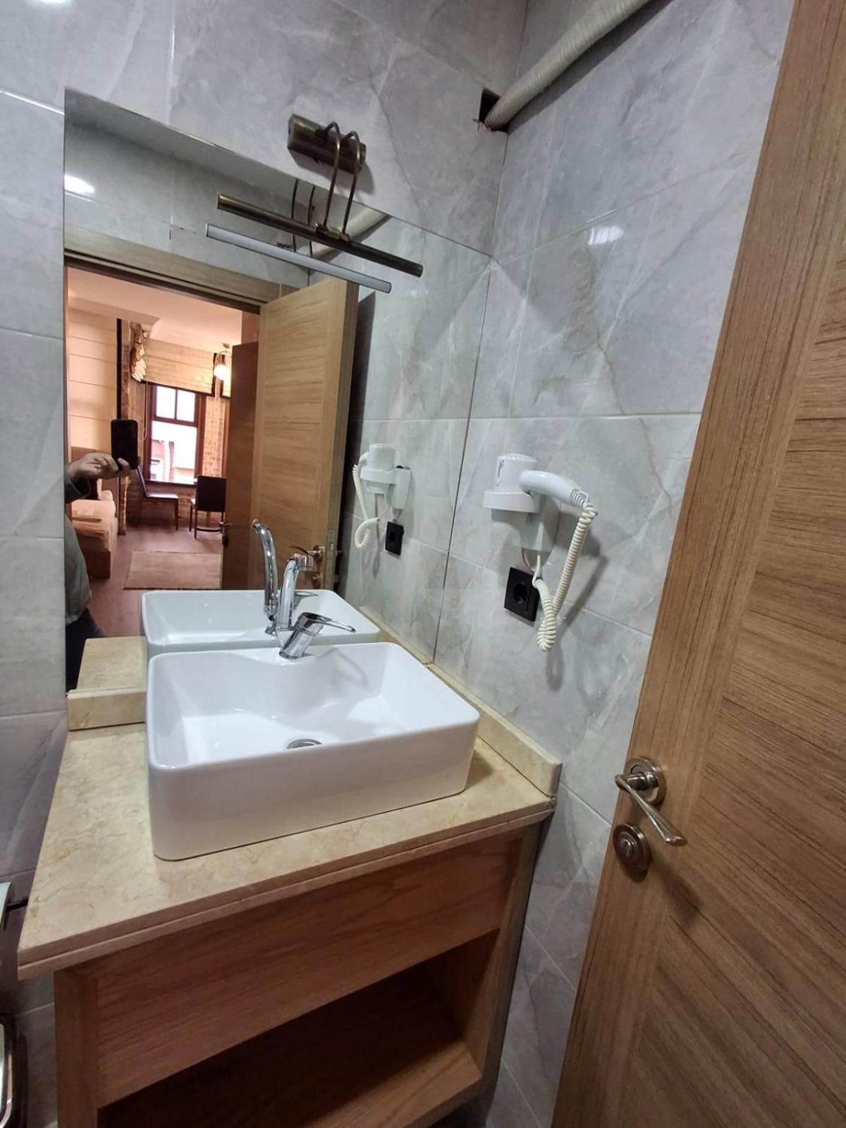 Besiktas Guest House Estambul Exterior foto